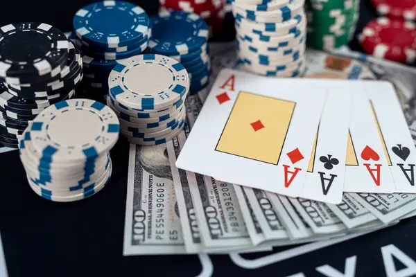king4d alternatif platform showing football sportsbook, live casino, and slot games