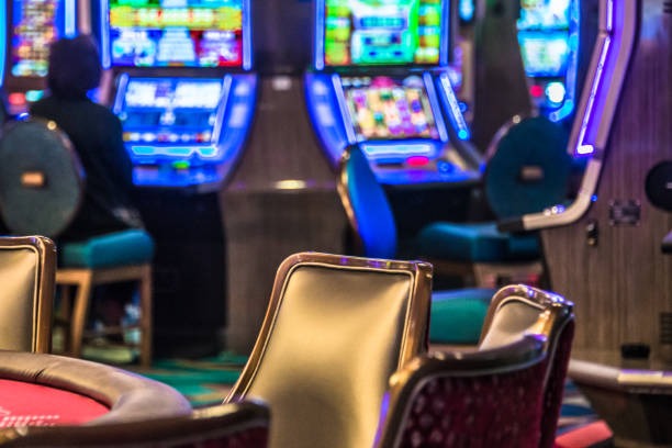 Live Mega Wheel dealer and spinning wheel on king4d alternatif platform